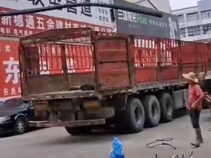 游泳池施工现场